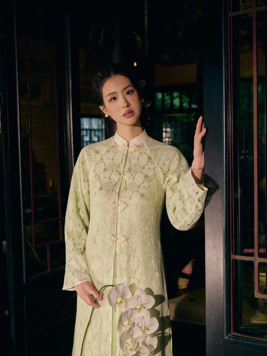 Set áo dài ren xanh ngọc
