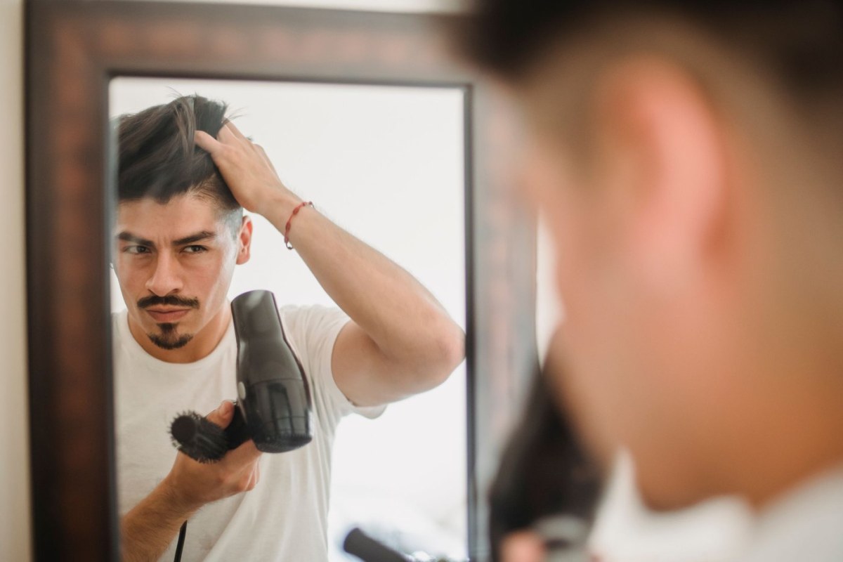 Cách chăm sóc tóc nam đúng cách tại nhà