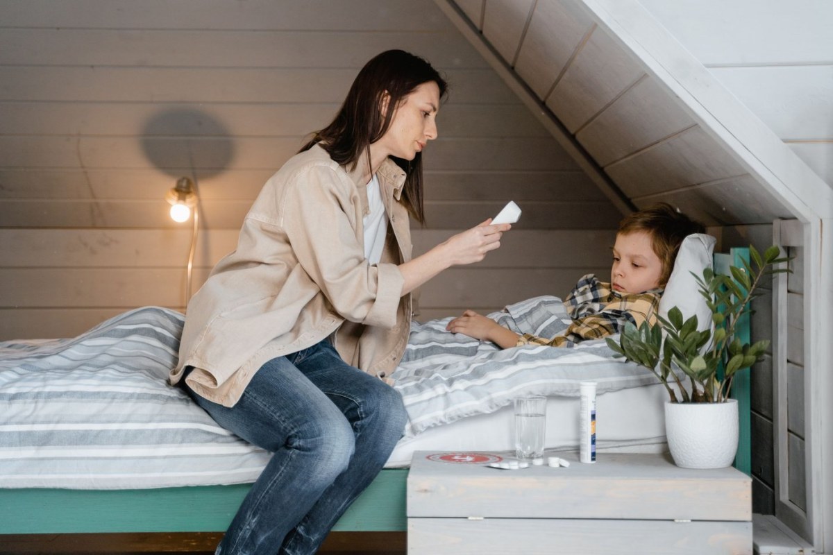 Mùa cúm: 5 cách bảo vệ trẻ nhỏ và người cao tuổi