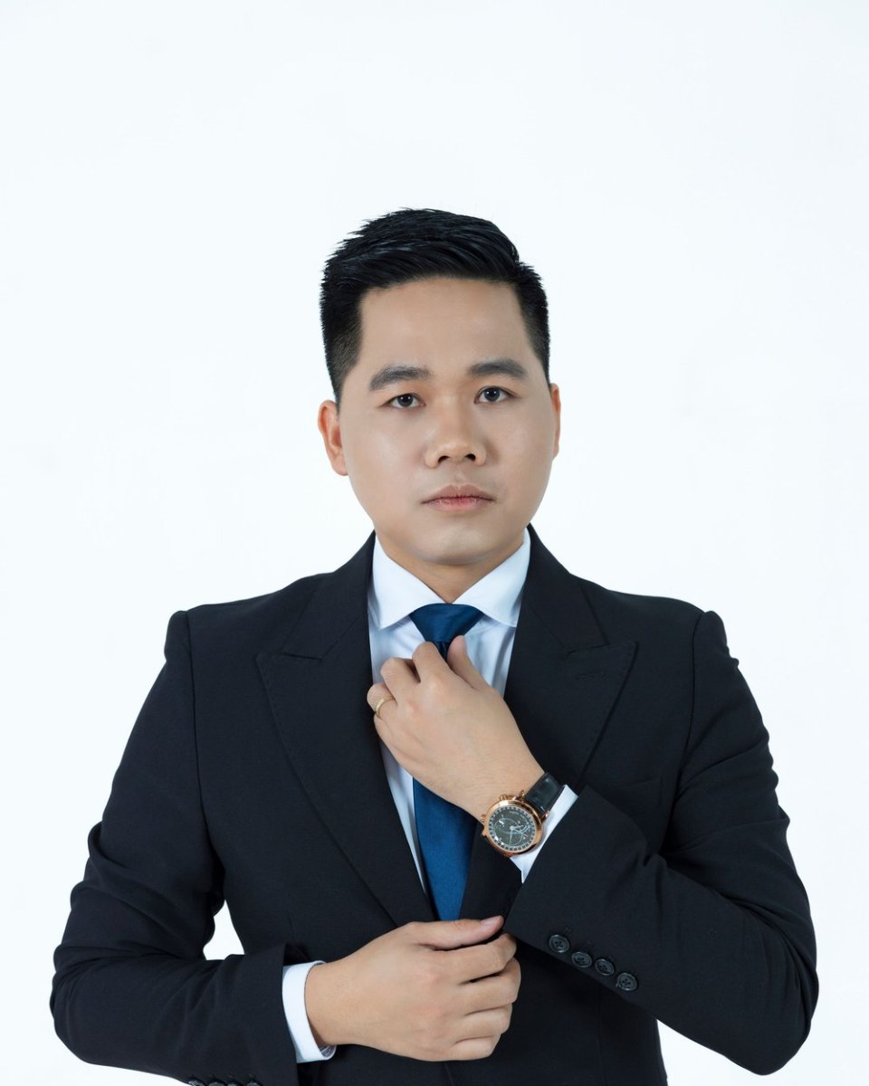 LS. Huỳnh Gia Khang