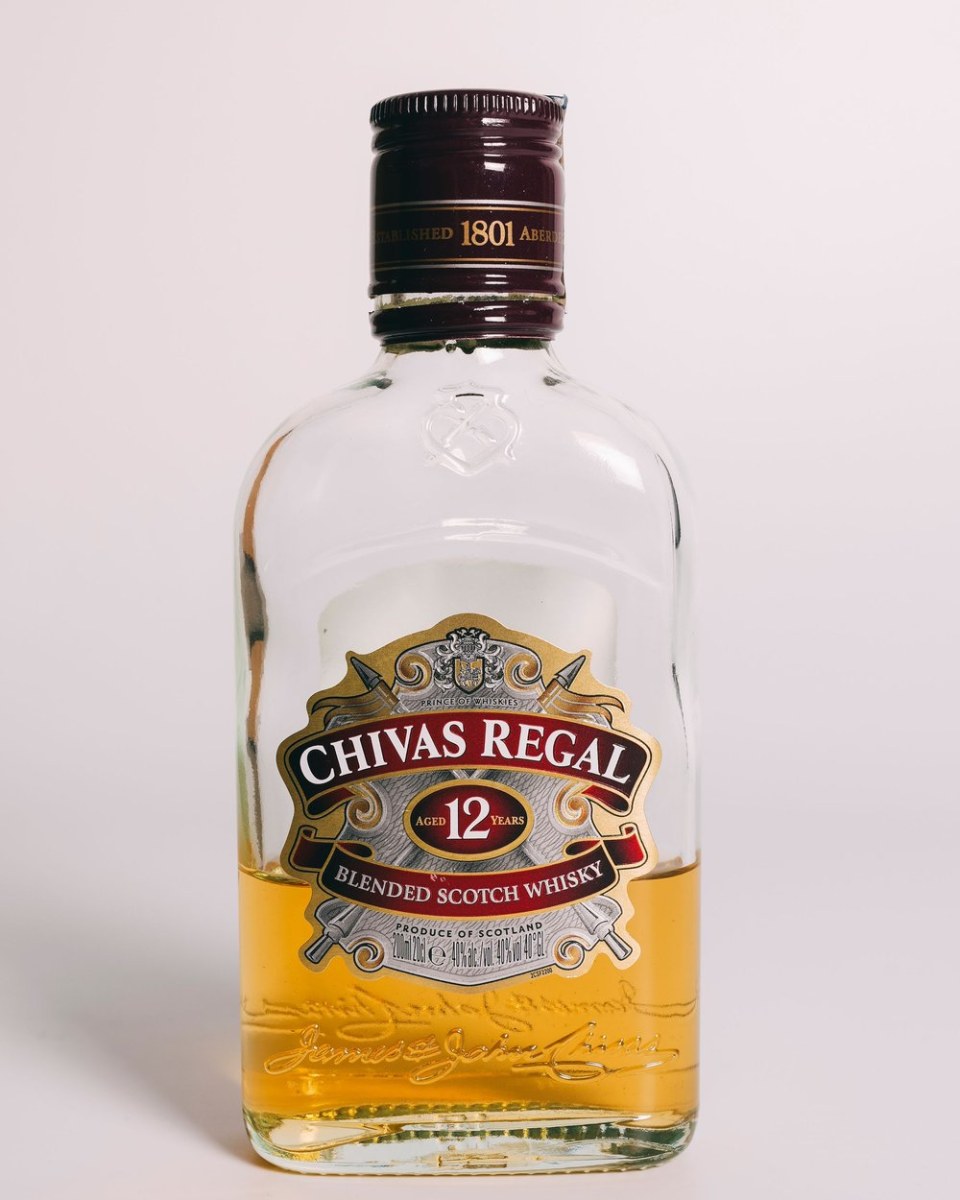Chivas Regal 12 Năm 200ml