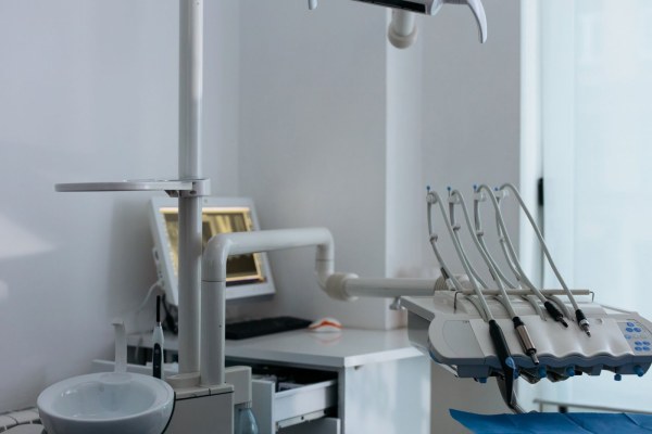 Đưa vào sử dụng phòng phẫu thuật Implant vô trùng mới
