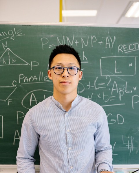 Mr. Hoàng Long
