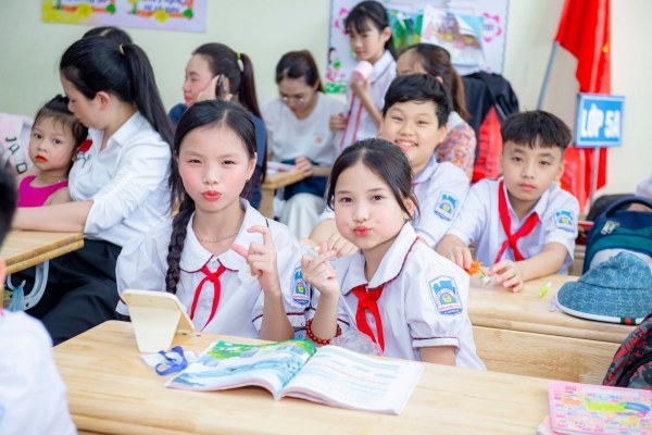 Tiếng Anh Thiếu Niên