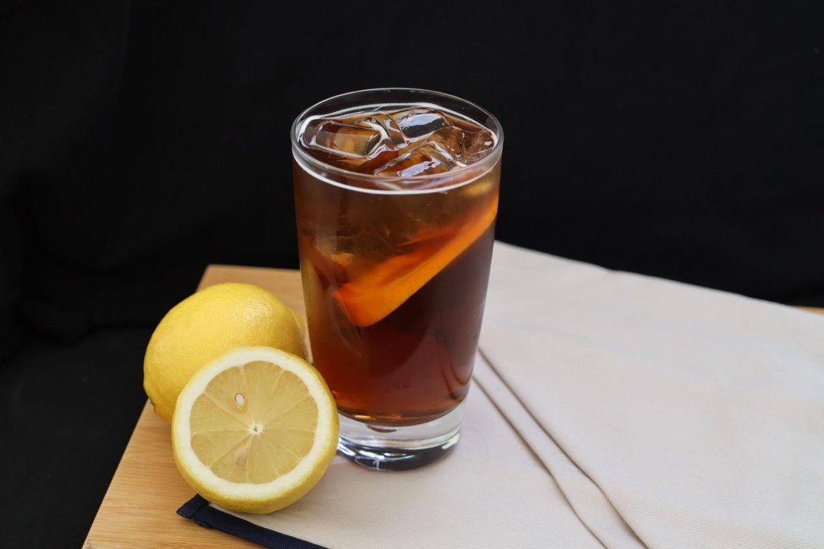 Uống trà trái cây ít ngọt mà vẫn ngon