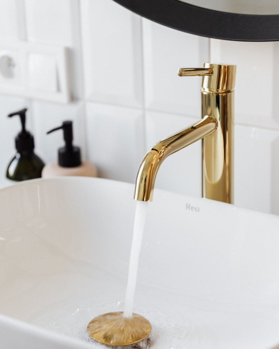Bộ tủ gương lavabo phòng tắm cao cấp Sikido BT63