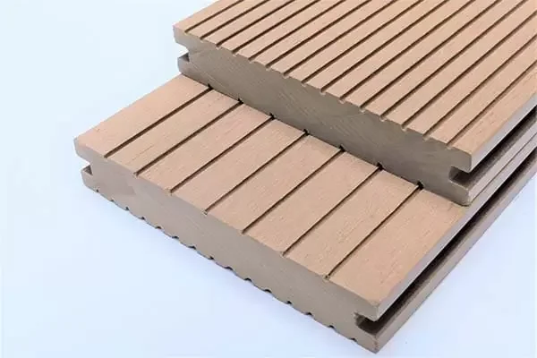 Sàn gỗ nhựa ngoài trời